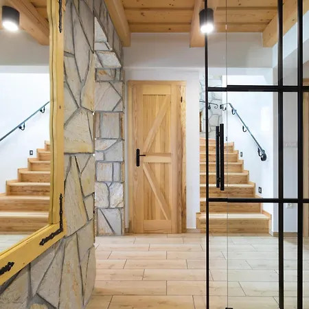 West - Chalet